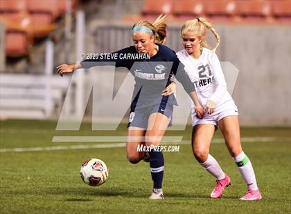 Thumbnail 1 in Pine View vs. Ridgeline (UHSAA 4A Semi-Final) photogallery.