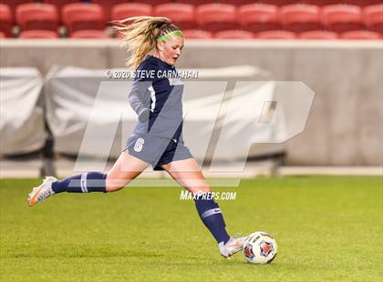 Thumbnail 3 in Pine View vs. Ridgeline (UHSAA 4A Semi-Final) photogallery.