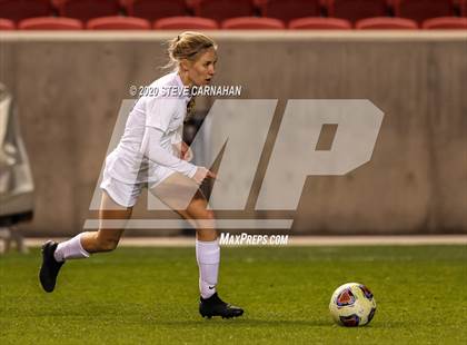 Thumbnail 3 in Pine View vs. Ridgeline (UHSAA 4A Semi-Final) photogallery.