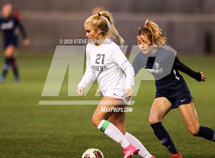 Thumbnail 3 in Pine View vs. Ridgeline (UHSAA 4A Semi-Final) photogallery.
