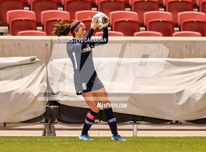 Thumbnail 3 in Pine View vs. Ridgeline (UHSAA 4A Semi-Final) photogallery.