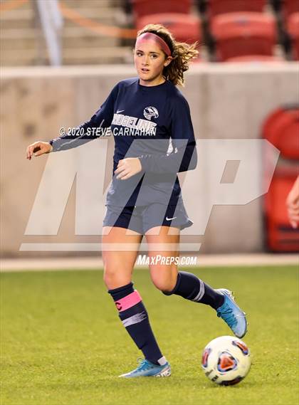Thumbnail 1 in Pine View vs. Ridgeline (UHSAA 4A Semi-Final) photogallery.