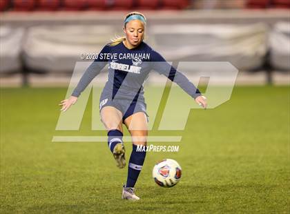 Thumbnail 3 in Pine View vs. Ridgeline (UHSAA 4A Semi-Final) photogallery.