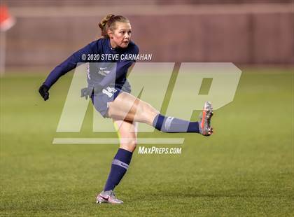 Thumbnail 3 in Pine View vs. Ridgeline (UHSAA 4A Semi-Final) photogallery.