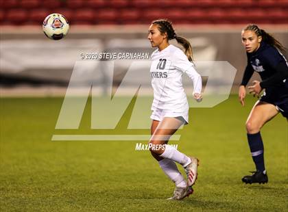 Thumbnail 2 in Pine View vs. Ridgeline (UHSAA 4A Semi-Final) photogallery.