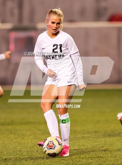 Thumbnail 2 in Pine View vs. Ridgeline (UHSAA 4A Semi-Final) photogallery.