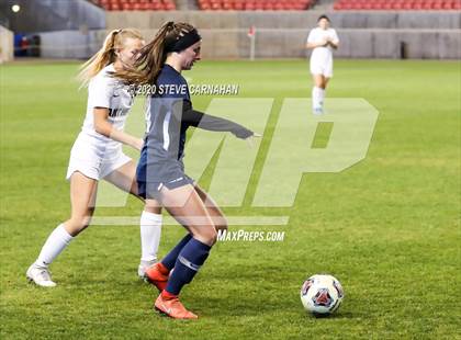 Thumbnail 3 in Pine View vs. Ridgeline (UHSAA 4A Semi-Final) photogallery.