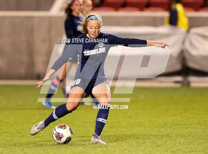 Thumbnail 1 in Pine View vs. Ridgeline (UHSAA 4A Semi-Final) photogallery.