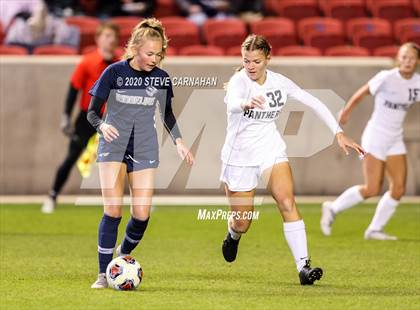 Thumbnail 1 in Pine View vs. Ridgeline (UHSAA 4A Semi-Final) photogallery.
