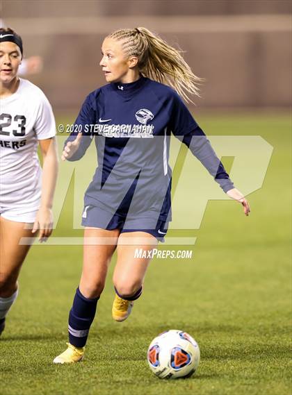 Thumbnail 2 in Pine View vs. Ridgeline (UHSAA 4A Semi-Final) photogallery.
