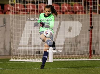 Thumbnail 3 in Pine View vs. Ridgeline (UHSAA 4A Semi-Final) photogallery.