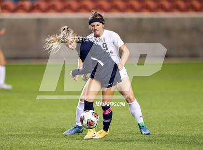 Thumbnail 1 in Pine View vs. Ridgeline (UHSAA 4A Semi-Final) photogallery.