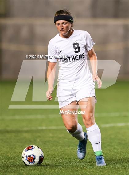 Thumbnail 2 in Pine View vs. Ridgeline (UHSAA 4A Semi-Final) photogallery.
