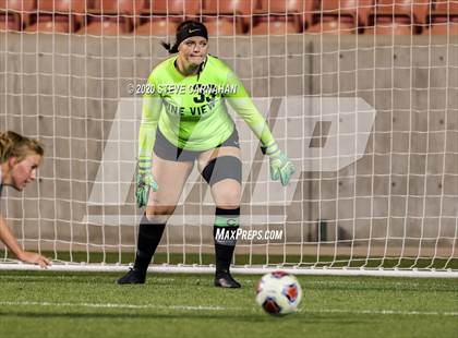 Thumbnail 3 in Pine View vs. Ridgeline (UHSAA 4A Semi-Final) photogallery.