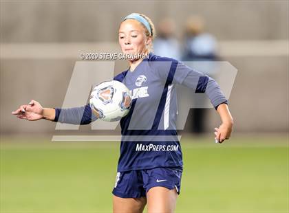 Thumbnail 3 in Pine View vs. Ridgeline (UHSAA 4A Semi-Final) photogallery.