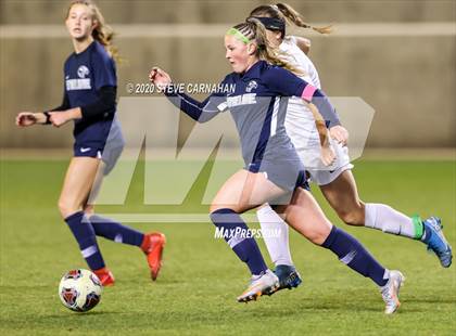 Thumbnail 1 in Pine View vs. Ridgeline (UHSAA 4A Semi-Final) photogallery.