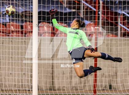 Thumbnail 1 in Pine View vs. Ridgeline (UHSAA 4A Semi-Final) photogallery.