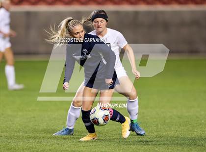 Thumbnail 2 in Pine View vs. Ridgeline (UHSAA 4A Semi-Final) photogallery.