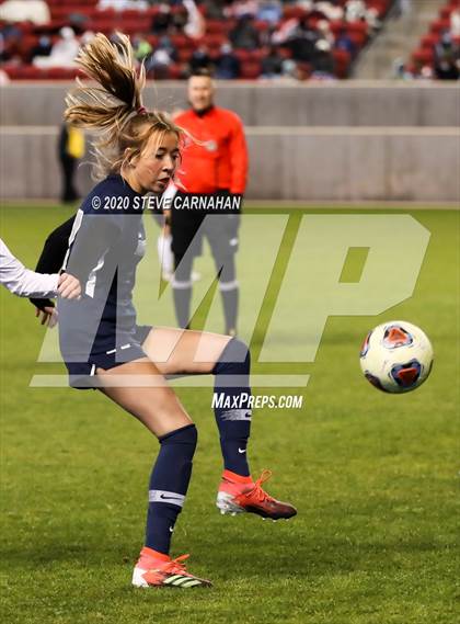 Thumbnail 2 in Pine View vs. Ridgeline (UHSAA 4A Semi-Final) photogallery.