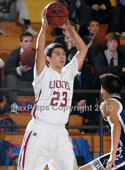 Thumbnail 2 in Pleasant Valley vs. McClatchy (Trojan Toss-Up) photogallery.