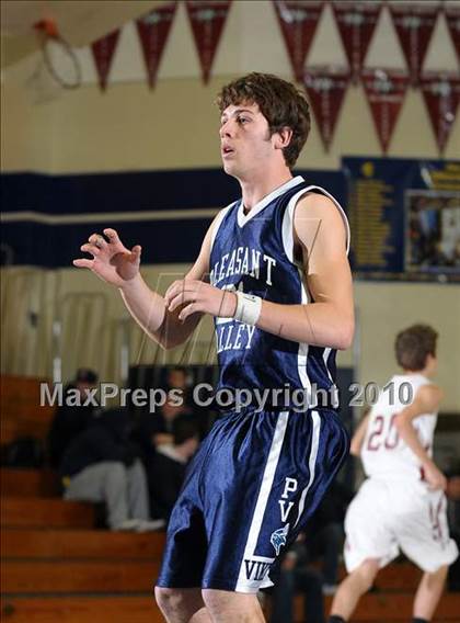 Thumbnail 2 in Pleasant Valley vs. McClatchy (Trojan Toss-Up) photogallery.