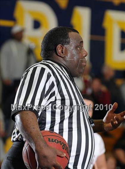 Thumbnail 2 in Pleasant Valley vs. McClatchy (Trojan Toss-Up) photogallery.