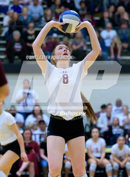 Thumbnail 3 in Needville vs. Devine (UIL 4A Regional Semi-Finals) photogallery.