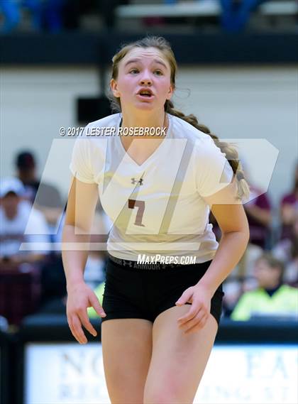 Thumbnail 1 in Needville vs. Devine (UIL 4A Regional Semi-Finals) photogallery.