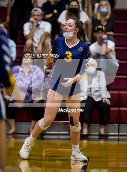 Thumbnail 1 in Gregori @ Modesto photogallery.