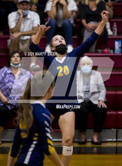 Thumbnail 3 in Gregori @ Modesto photogallery.