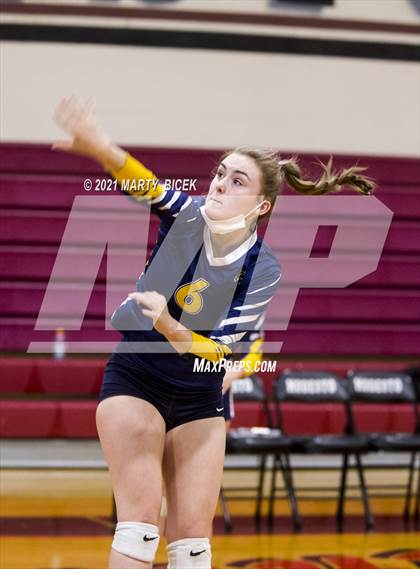 Thumbnail 1 in Gregori @ Modesto photogallery.