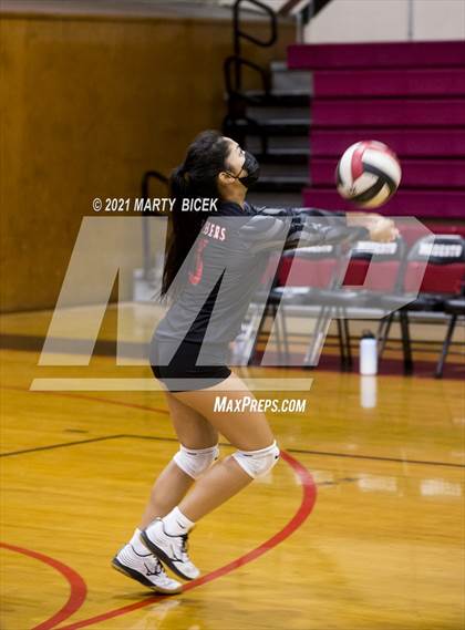 Thumbnail 1 in Gregori @ Modesto photogallery.