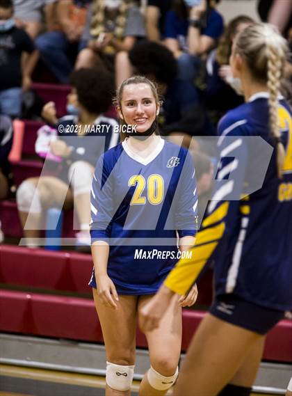 Thumbnail 2 in Gregori @ Modesto photogallery.