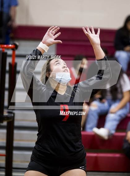 Thumbnail 1 in Gregori @ Modesto photogallery.