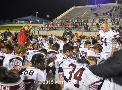 Thumbnail 3 in Cameron Yoe vs. Teague (UIL D3 Quarterfinal) photogallery.