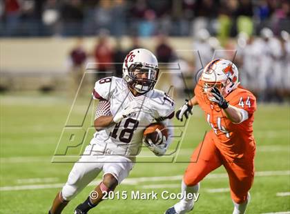 Thumbnail 2 in Cameron Yoe vs. Teague (UIL D3 Quarterfinal) photogallery.