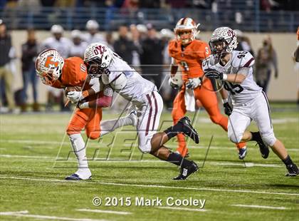 Thumbnail 1 in Cameron Yoe vs. Teague (UIL D3 Quarterfinal) photogallery.