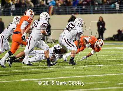 Thumbnail 3 in Cameron Yoe vs. Teague (UIL D3 Quarterfinal) photogallery.