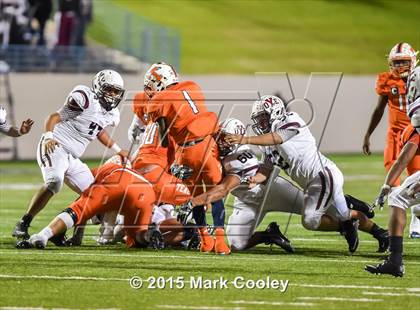 Thumbnail 1 in Cameron Yoe vs. Teague (UIL D3 Quarterfinal) photogallery.