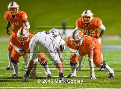 Thumbnail 2 in Cameron Yoe vs. Teague (UIL D3 Quarterfinal) photogallery.