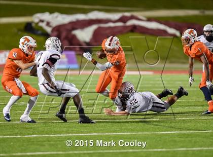 Thumbnail 2 in Cameron Yoe vs. Teague (UIL D3 Quarterfinal) photogallery.