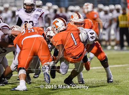 Thumbnail 2 in Cameron Yoe vs. Teague (UIL D3 Quarterfinal) photogallery.