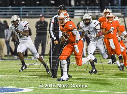 Thumbnail 2 in Cameron Yoe vs. Teague (UIL D3 Quarterfinal) photogallery.