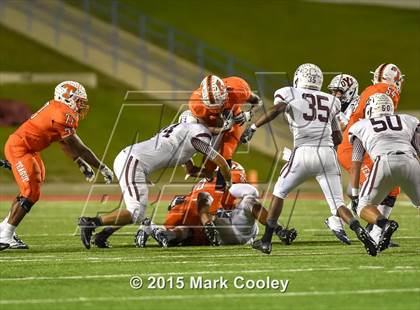 Thumbnail 2 in Cameron Yoe vs. Teague (UIL D3 Quarterfinal) photogallery.