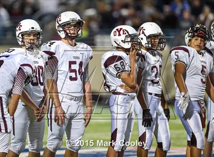 Thumbnail 2 in Cameron Yoe vs. Teague (UIL D3 Quarterfinal) photogallery.