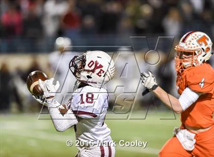 Thumbnail 1 in Cameron Yoe vs. Teague (UIL D3 Quarterfinal) photogallery.