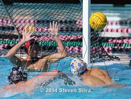 Thumbnail 2 in San Pasqual vs. Vista (CIF SDS D1 Quarterfinal) photogallery.