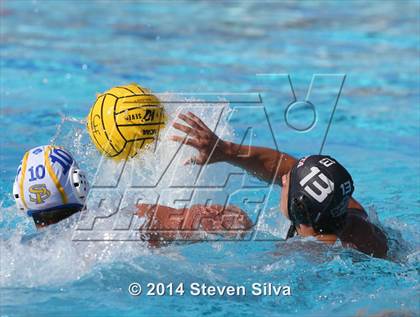 Thumbnail 2 in San Pasqual vs. Vista (CIF SDS D1 Quarterfinal) photogallery.