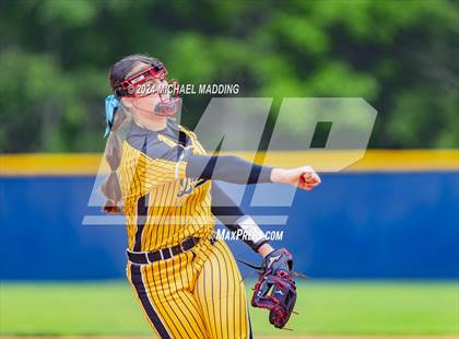 Thumbnail 1 in Liberty @ Hardin-Jefferson photogallery.