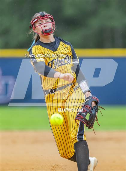 Thumbnail 2 in Liberty @ Hardin-Jefferson photogallery.